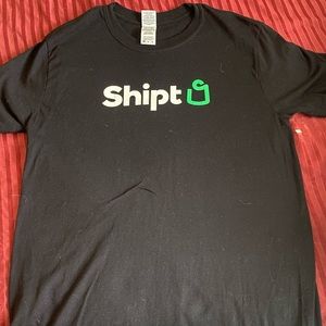 SHIPT shirt size L